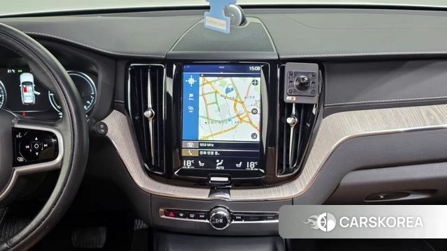 Volvo XC60 second Generation 2020 Белый из Кореи, фото 4