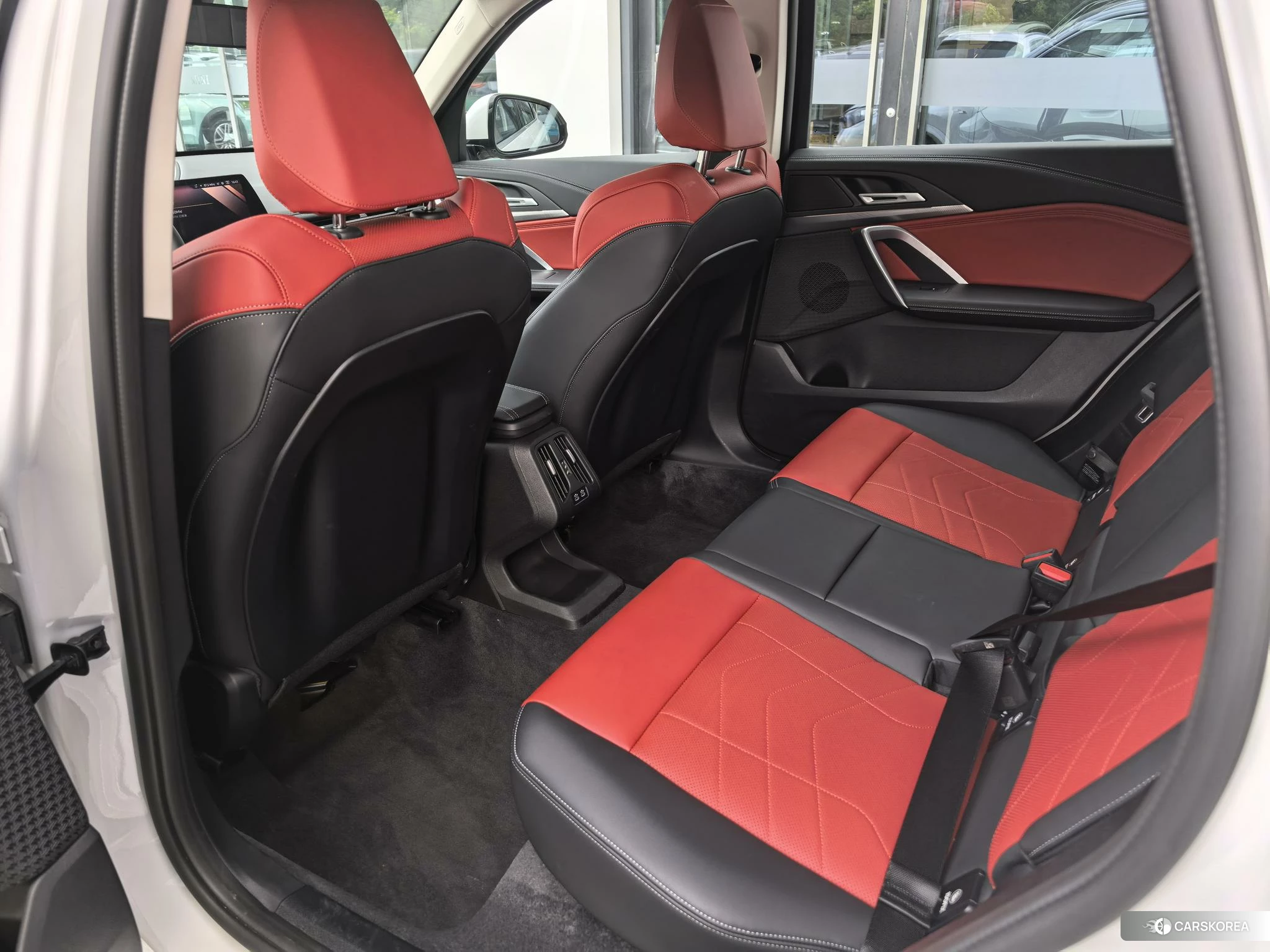 BMW X1 2025 Белый из Китая, фото 4