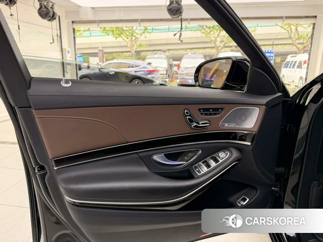 Mercedes-Benz Maybach S-class 2019 Черный из Китая, фото 4