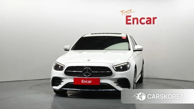 Mercedes-Benz E-Class W213 2020 Белый из Кореи, фото 4