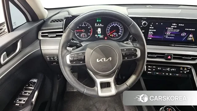 Kia K5 3rd generation 2023 Белый из Кореи, фото 4