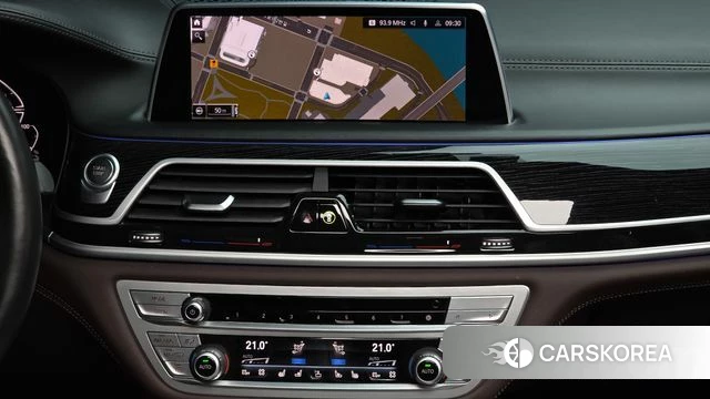 BMW 7 Series (G11) 2020 Черный из Кореи, фото 4