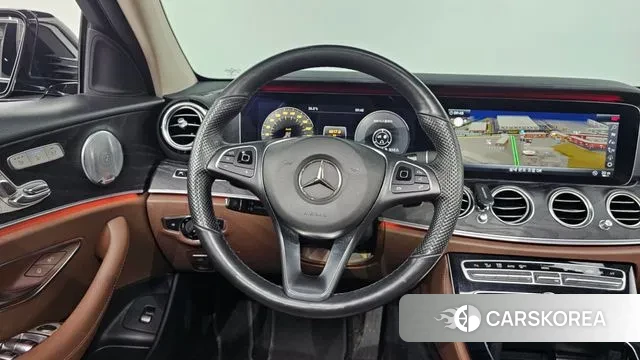 Mercedes-Benz E-Class W213 2018 Черный из Кореи, фото 4