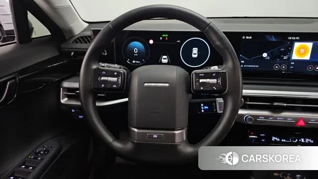 Hyundai Grandeur (GN7) 2025 Светло-серебряный цвет из Кореи, фото 4