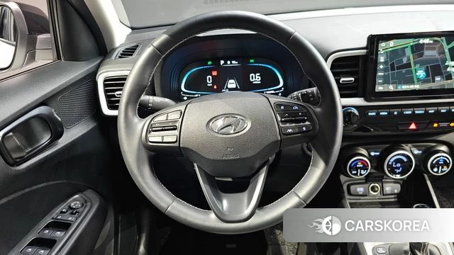 Hyundai Venue 2023 Белый из Кореи, фото 4