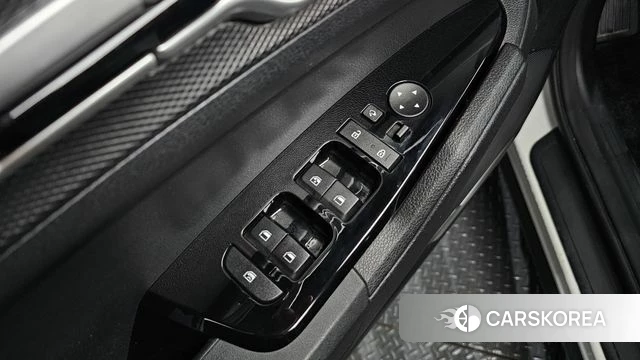 Kia Sportage 5th Generation 2022 Белый из Кореи, фото 4