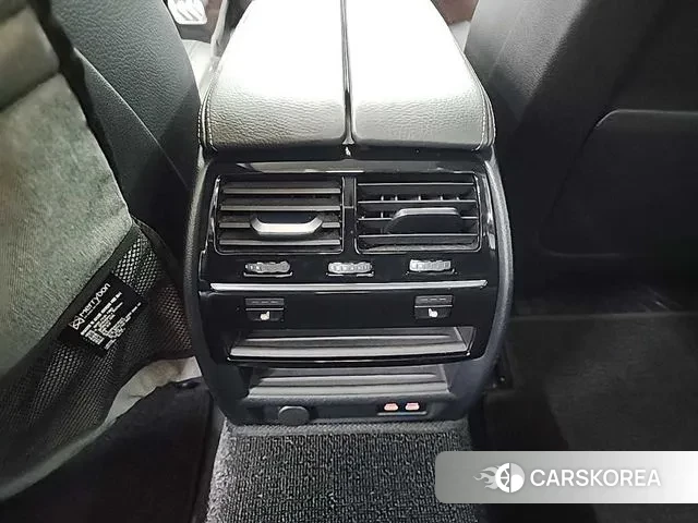 BMW 5 Series (G30) 2020 Серый из Кореи, фото 4