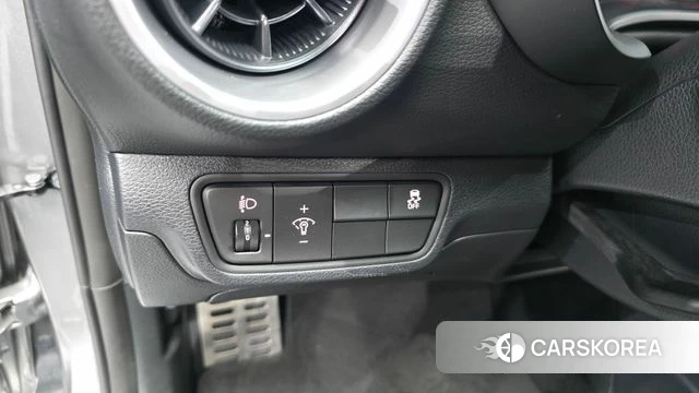 Kia The New K3 2nd generation 2024 Серый из Кореи, фото 4