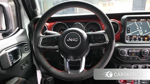 Jeep Gladiator (JT) 2023 Белый из Кореи, фото 4