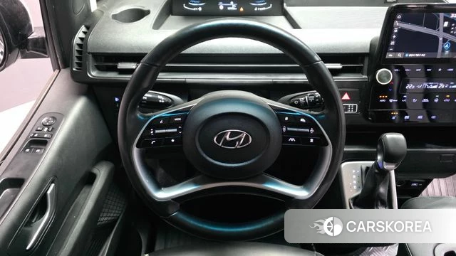 Hyundai Staria 2023 Белый из Кореи, фото 4