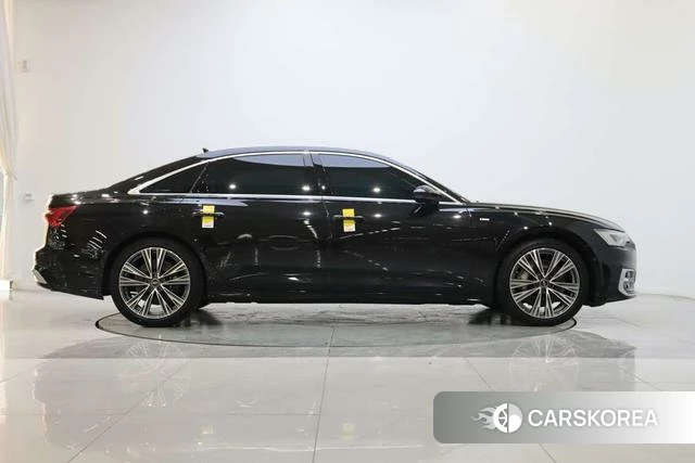 Audi A6L 2023 Черный из Китая, фото 4