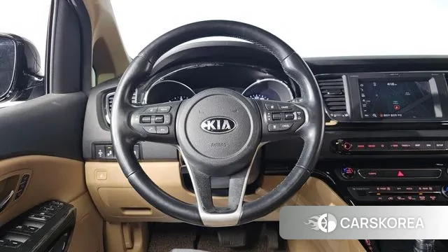 Kia The New Carnival 2018 Черный из Кореи, фото 4