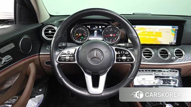 Mercedes-Benz E-Class W213 2020 Белый из Кореи, фото 4