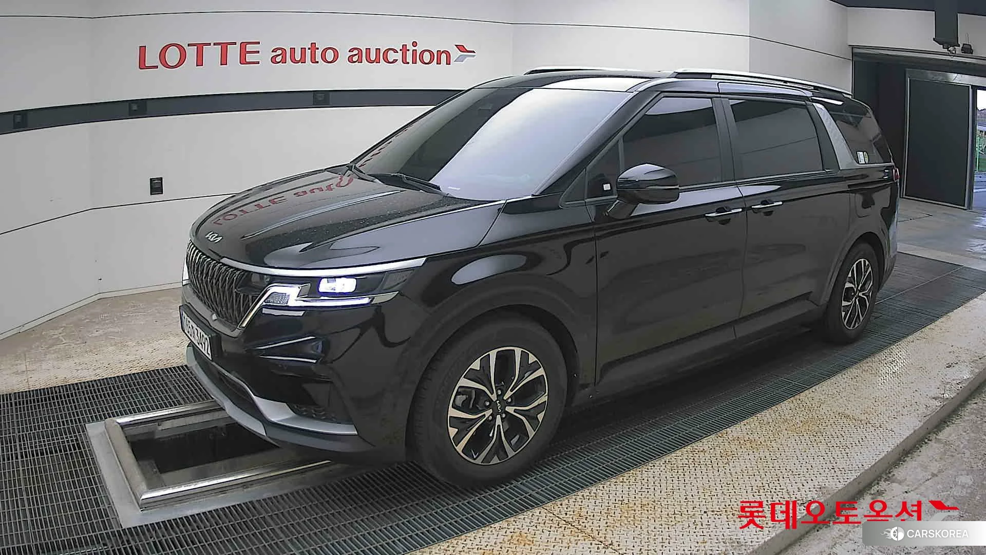 Kia Carnival 2022 Aurora Black Pearl из Кореи, фото 4