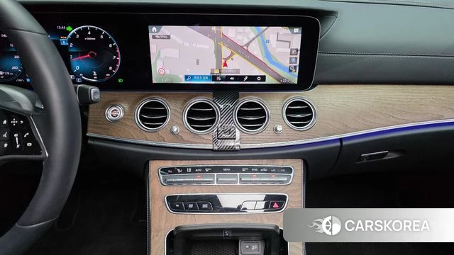 Mercedes-Benz E-Class W213 2022 Серый из Кореи, фото 4