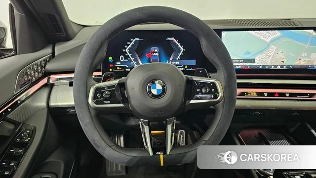 BMW 5 Series (G60) 2025 Серый из Кореи, фото 4