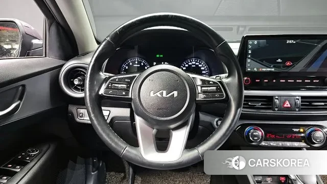 Kia The New K3 2nd generation 2021 Серый из Кореи, фото 4