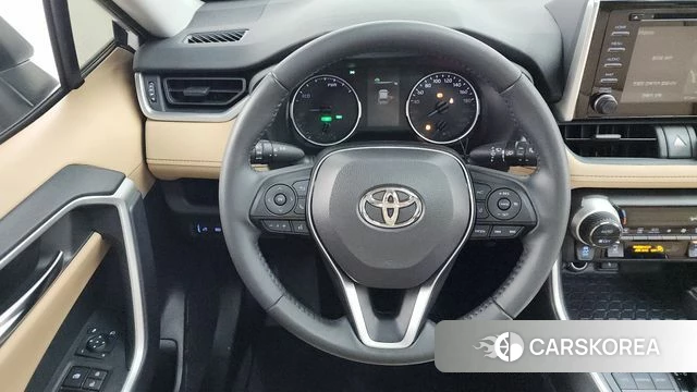 Toyota RAV4 5th Generation 2022 Белый из Кореи, фото 4