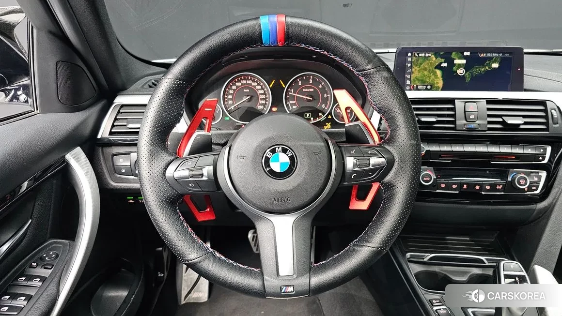 BMW 3 Series (F30) 2018 Белый из Кореи, фото 4