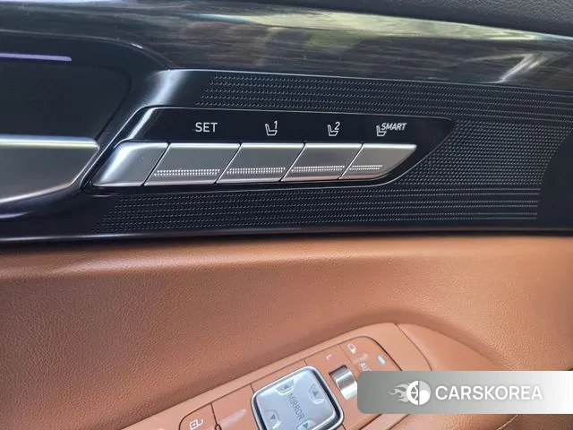 Genesis G90 2019 Черный из Кореи, фото 4