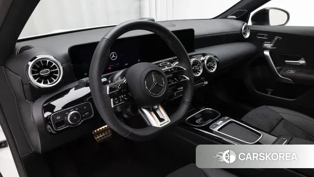 Mercedes-Benz A-Class W177 2025 Белый из Кореи, фото 4