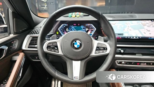 BMW X6 (G06) 2023 Серебристо-серый из Кореи, фото 4