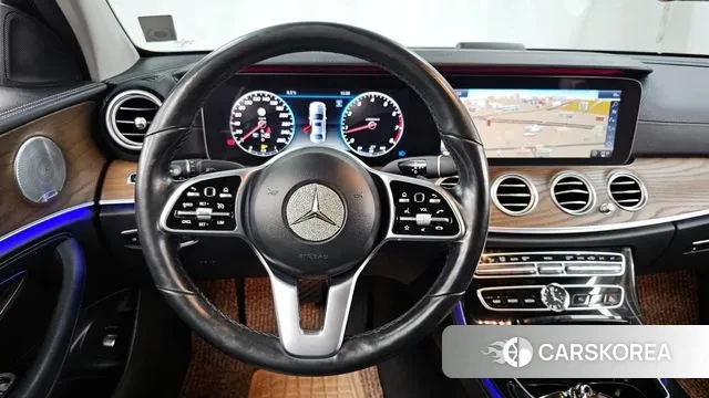 Mercedes-Benz E-Class W213 2018 Черный из Кореи, фото 4