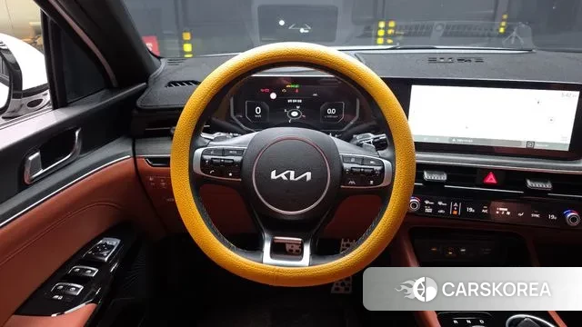 Kia The New K5 3rd generation 2024 Белый из Кореи, фото 4