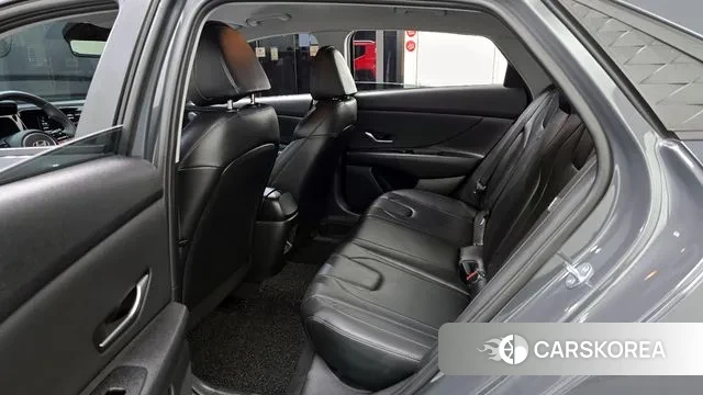 Hyundai The New Avante (CN7) 2023 Серый из Кореи, фото 4