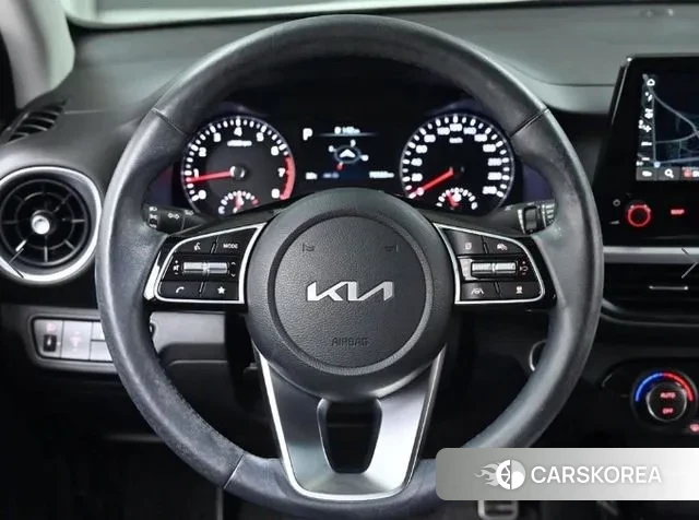 Kia The New K3 2nd generation 2022 Белый из Кореи, фото 4