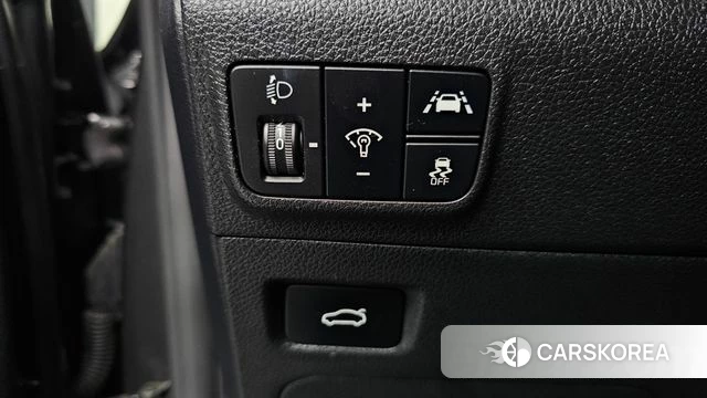 Kia K5 3rd generation 2023 Серый из Кореи, фото 4