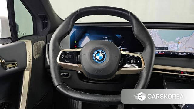BMW iX 2023 Белый из Кореи, фото 4