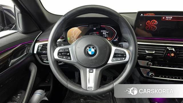 BMW 5 Series (G30) 2022 Черный из Кореи, фото 4