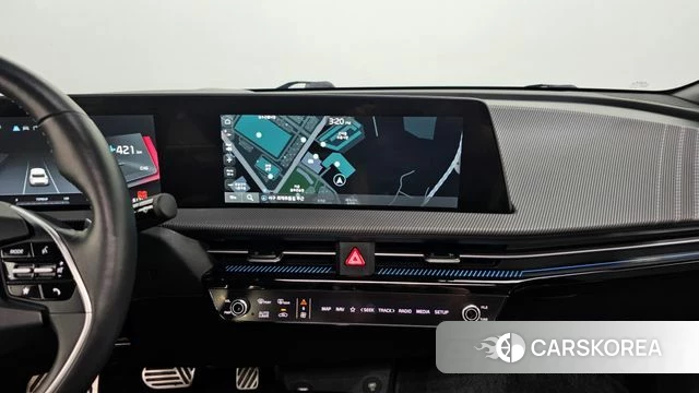 Kia EV6 2023 Черный из Кореи, фото 4