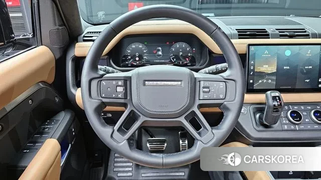 Land Rover Defender (L663) 2025 Серый из Кореи, фото 4