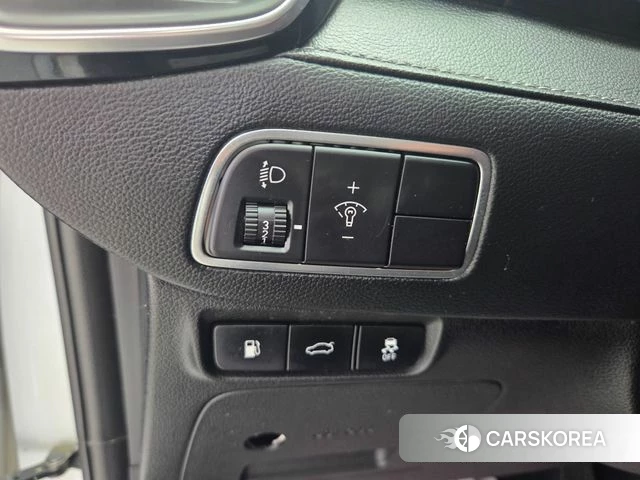 Hyundai Grandeur IG 2019 Серебристо-серый из Кореи, фото 4