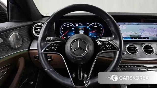 Mercedes-Benz E-Class W213 2022 Серый из Кореи, фото 4
