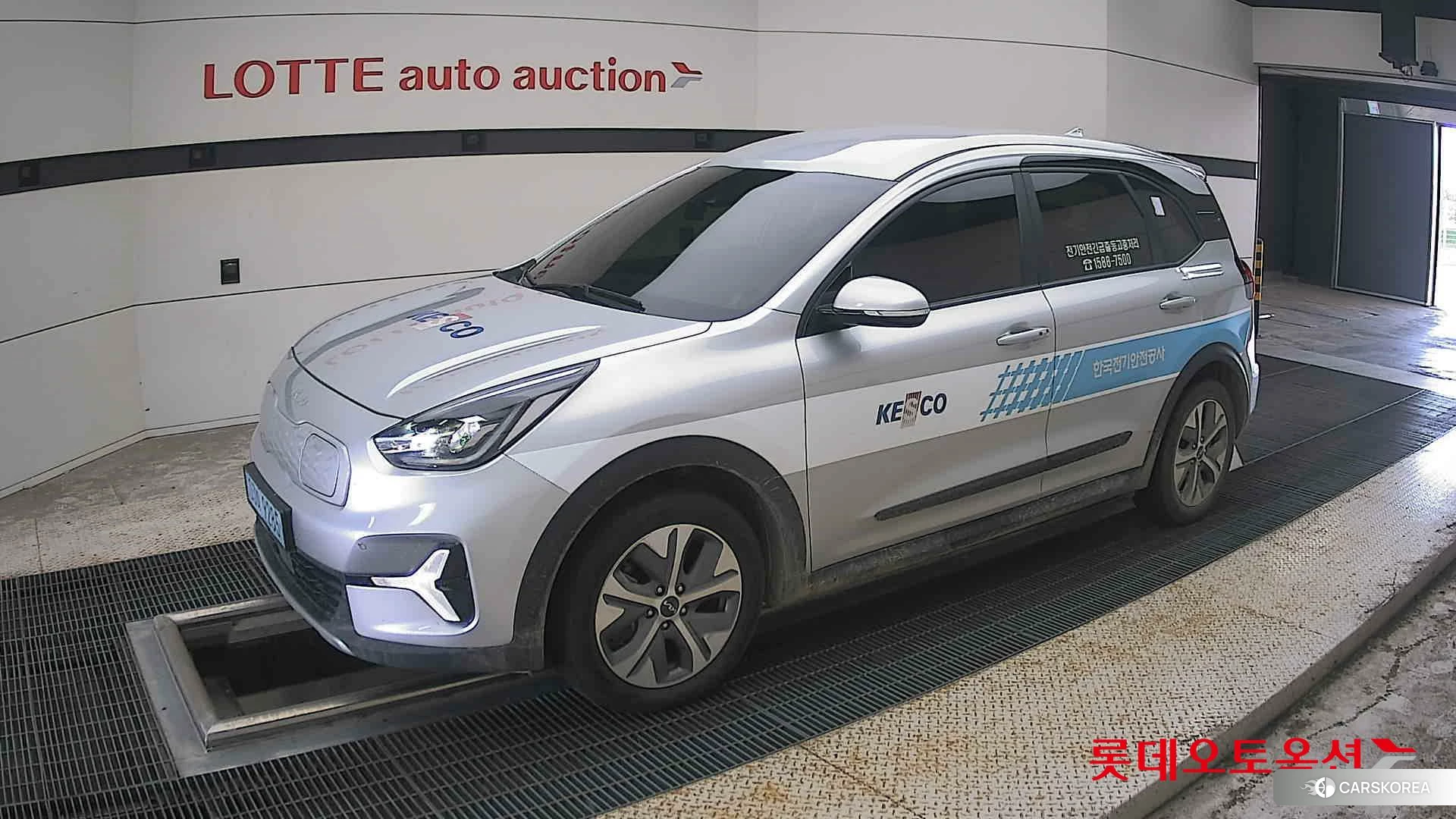 Kia Niro Plus 2023 Sparkling Silver из Кореи, фото 4