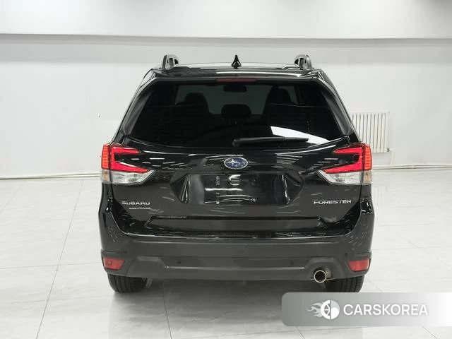 Subaru FORESTER Forester 2023 Черный из Китая, фото 4