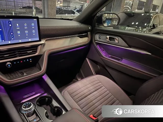 Ford Explorer 6th Generation 2025 Белый из Кореи, фото 4