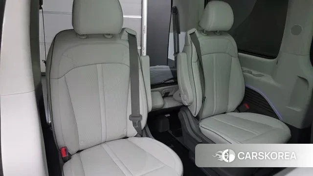 Hyundai Staria 2022 Синий из Кореи, фото 4