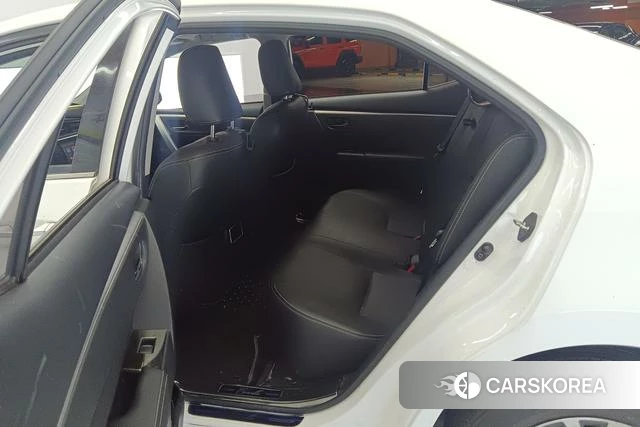 Toyota Corolla 2018 Белый из Китая, фото 4