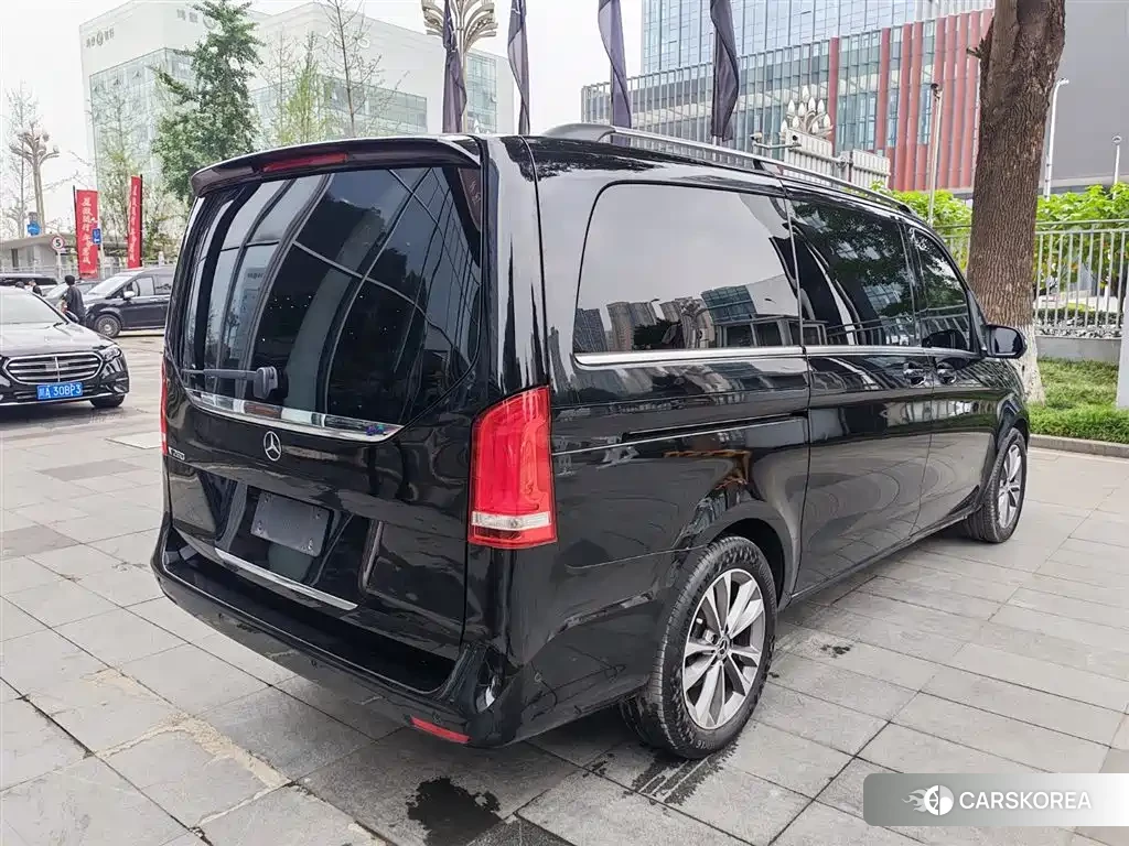 Mercedes-Benz V-Class 2024 Черный из Китая, фото 4