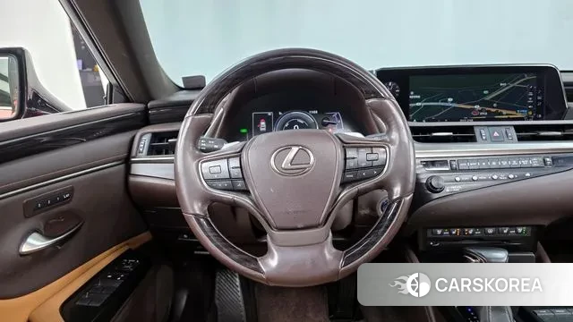 Lexus ES300h 7th generation 2018 Красный из Кореи, фото 4