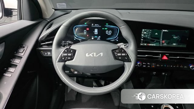 Kia Di Ol Nu Niro 2025 Белый из Кореи, фото 4