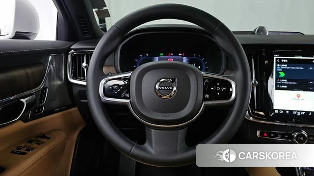 Volvo S90 2024 Белый из Кореи, фото 4