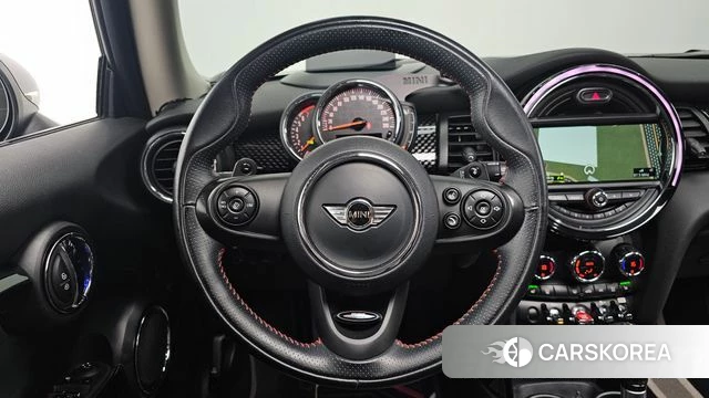 Mini Cooper S 2018 Черный из Кореи, фото 4