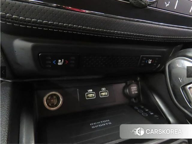 Ssangyong The New Rexton Sports Cannes 2022 Темно-зеленый из Кореи, фото 4