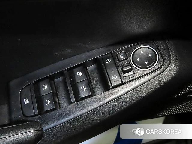 Kia Seltos 2021 Черный из Кореи, фото 4