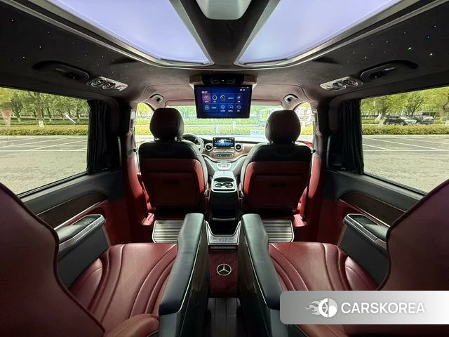 Mercedes-Benz V-class 2024 Черный из Китая, фото 4